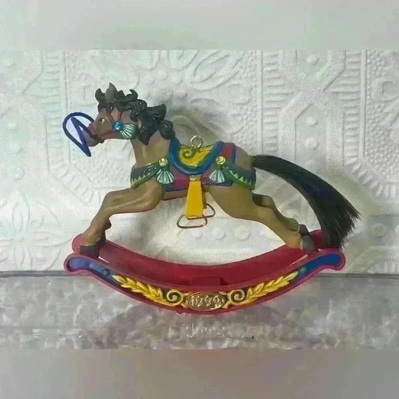 1999 Hallmark Keepsake Ornaments, Rocking Horse  Collectors Series - Picture 4 of 6